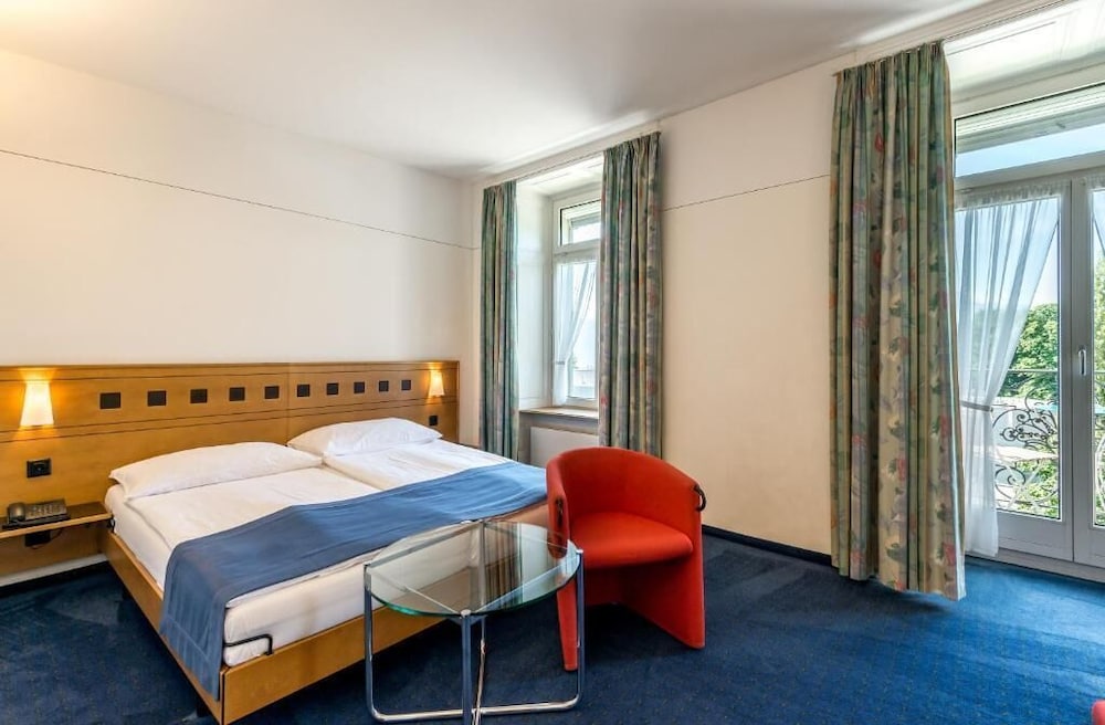 Grand Hotel Europe — photo 4